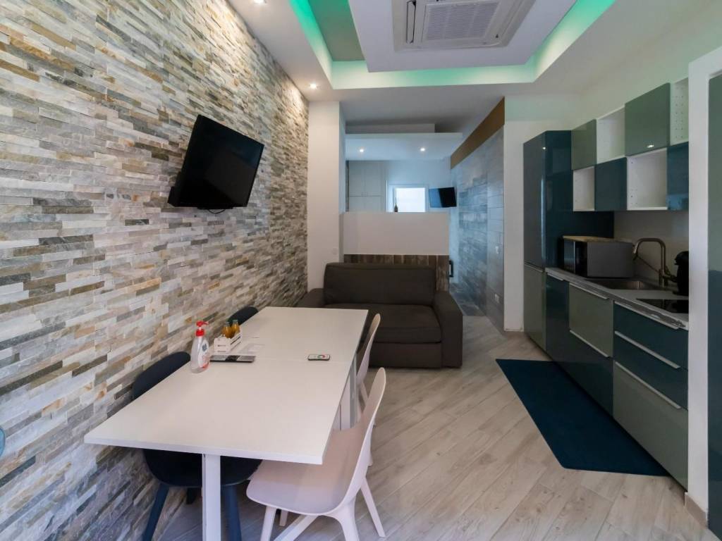 appartamento in vendita a Cagliari in zona San Benedetto