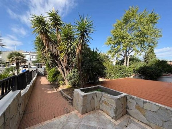 casa indipendente in vendita a Cagliari in zona Quartiere Europeo