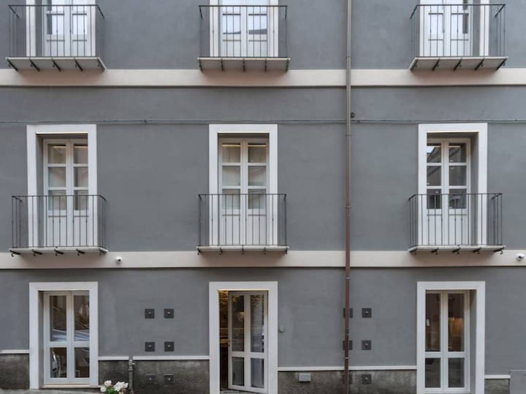 intera palazzina in vendita a Cagliari in zona Marina