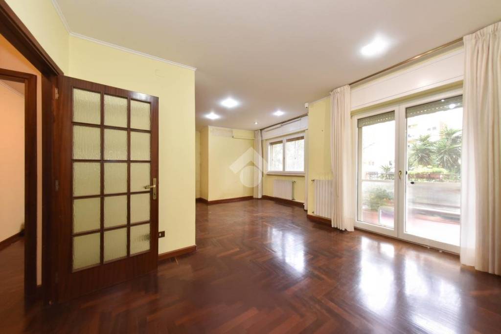 appartamento in vendita a Cagliari in zona Pirri