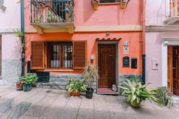 casa indipendente in vendita a Cagliari