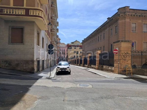 casa semindipendente in vendita a Cagliari in zona Stampace/Punici