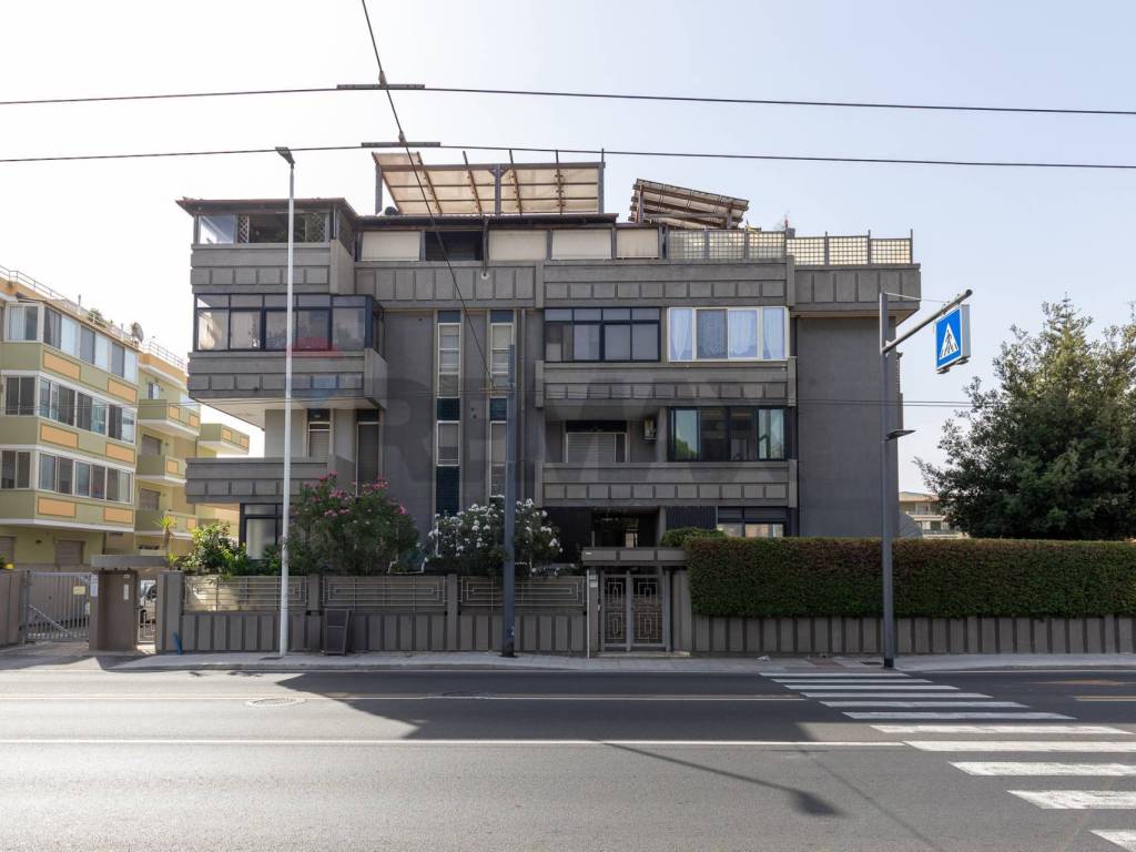 appartamento in vendita a Cagliari in zona Quartiere Europeo
