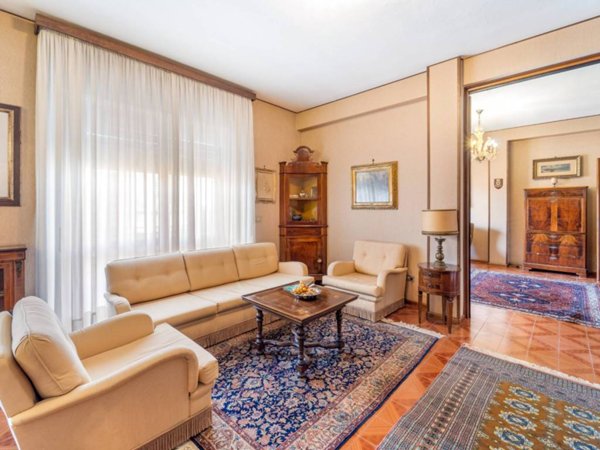 appartamento in vendita a Cagliari in zona Genneruxi