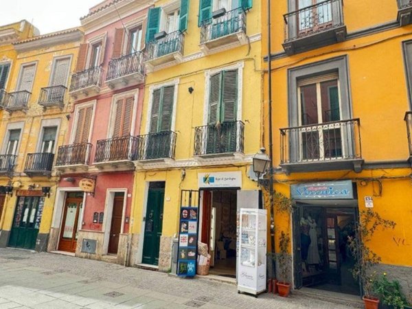 appartamento in vendita a Cagliari in zona Stampace/Punici