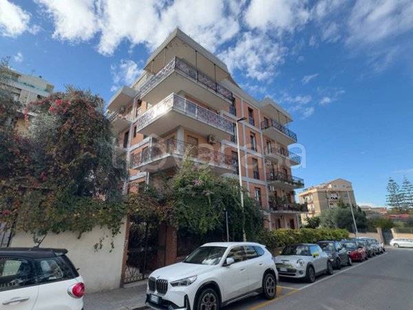 appartamento in vendita a Cagliari in zona Villanova