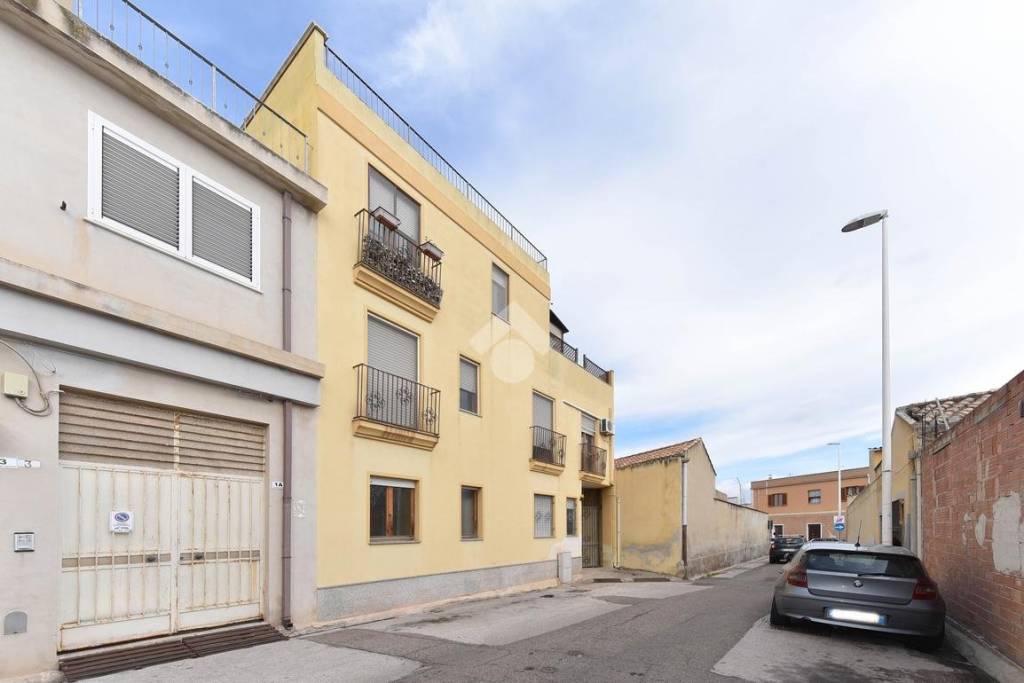 appartamento in vendita a Cagliari in zona Pirri