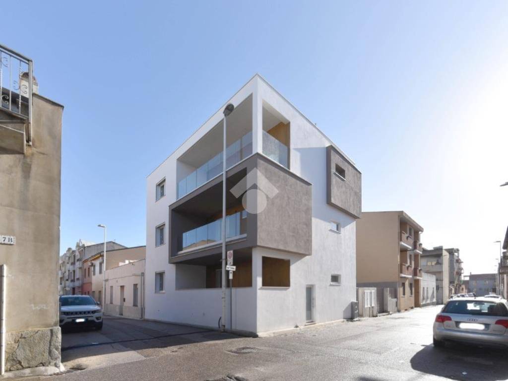 appartamento in vendita a Cagliari in zona Pirri