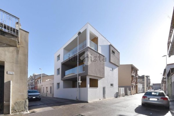appartamento in vendita a Cagliari in zona Pirri