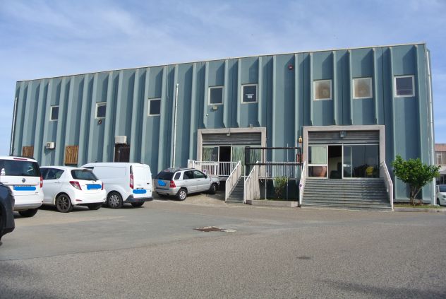 locale commerciale in vendita a Cagliari in zona Mulinu Becciu