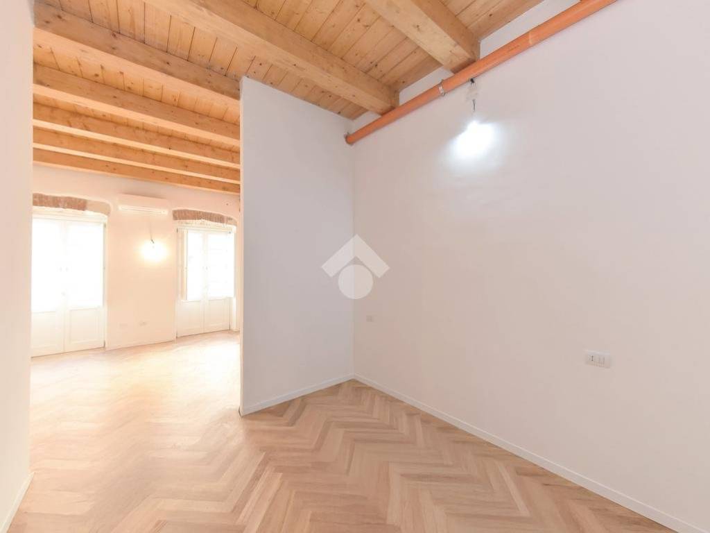 appartamento in vendita a Cagliari in zona Stampace/Punici