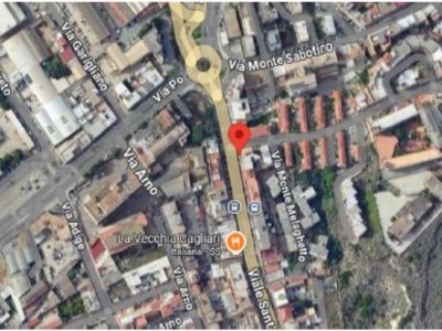 negozio in vendita a Cagliari in zona Sant'Avendrace