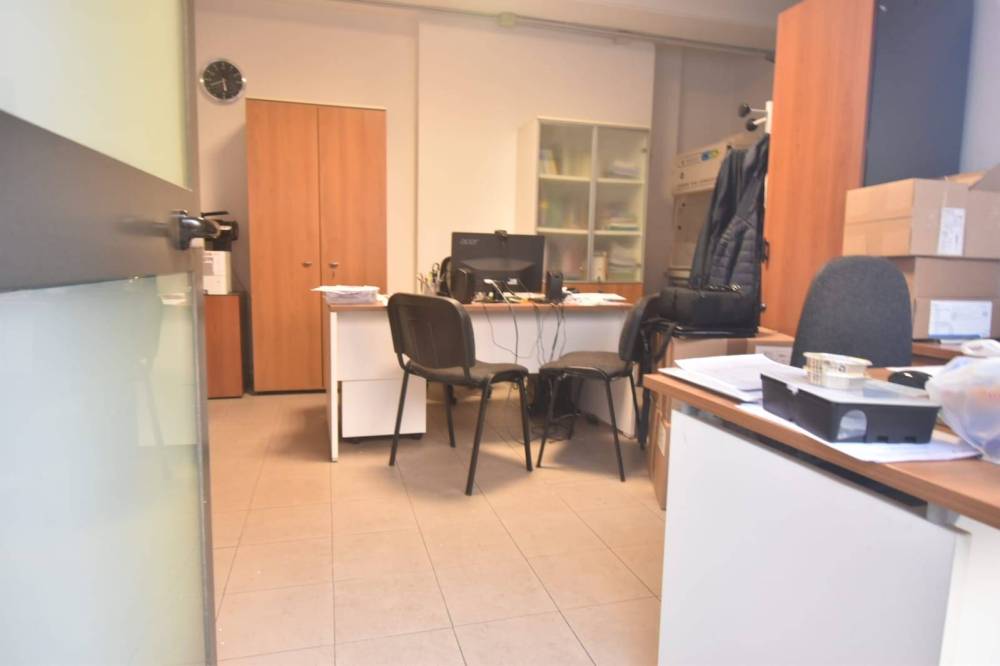 ufficio in vendita a Cagliari