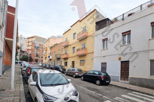 appartamento in vendita a Cagliari in zona Is Mirrionis/San Michele