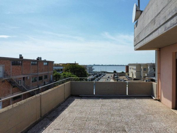 ufficio in vendita a Cagliari