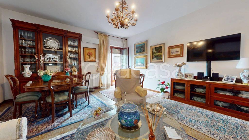 appartamento in vendita a Cagliari in zona Quartiere del Sole / La Palma