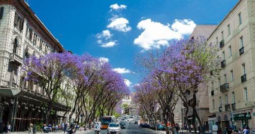 negozio in vendita a Cagliari in zona Marina