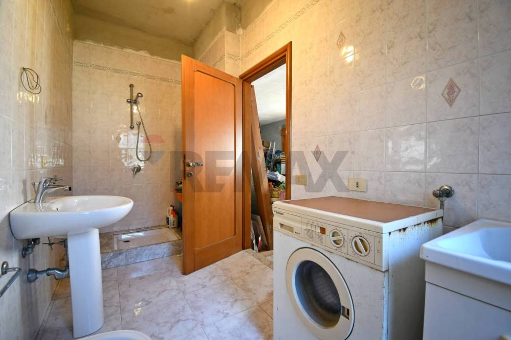 casa indipendente in vendita a Cagliari in zona Pirri