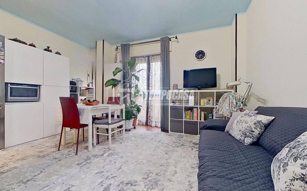 appartamento in vendita a Cagliari in zona Genneruxi