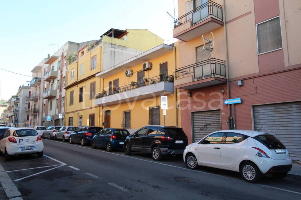 appartamento in vendita a Cagliari in zona Is Mirrionis/San Michele