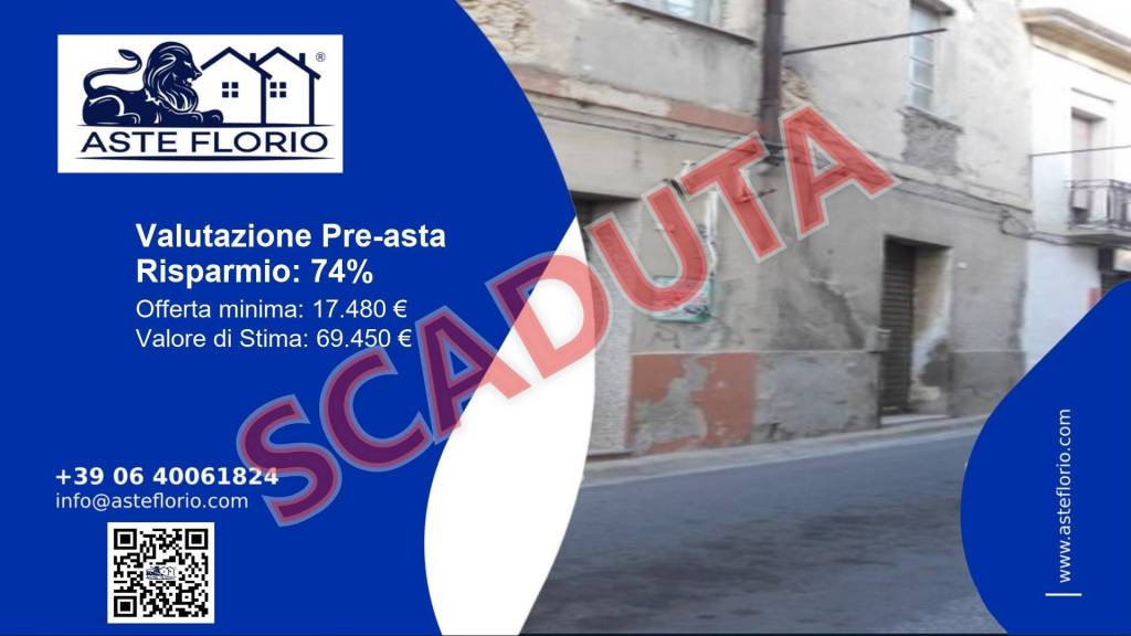 negozio in vendita a Cagliari in zona Pirri