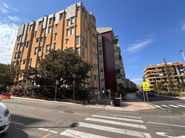 appartamento in vendita a Cagliari in zona San Benedetto