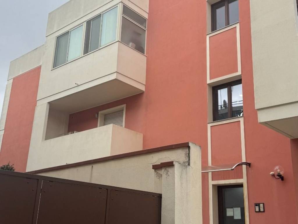 appartamento in vendita a Cagliari in zona Pirri