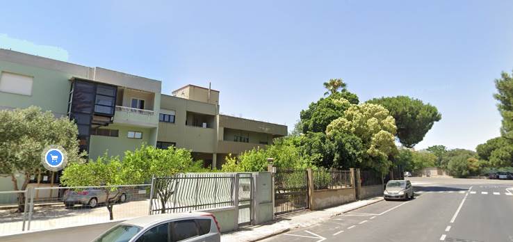 ufficio in vendita a Cagliari in zona Pirri