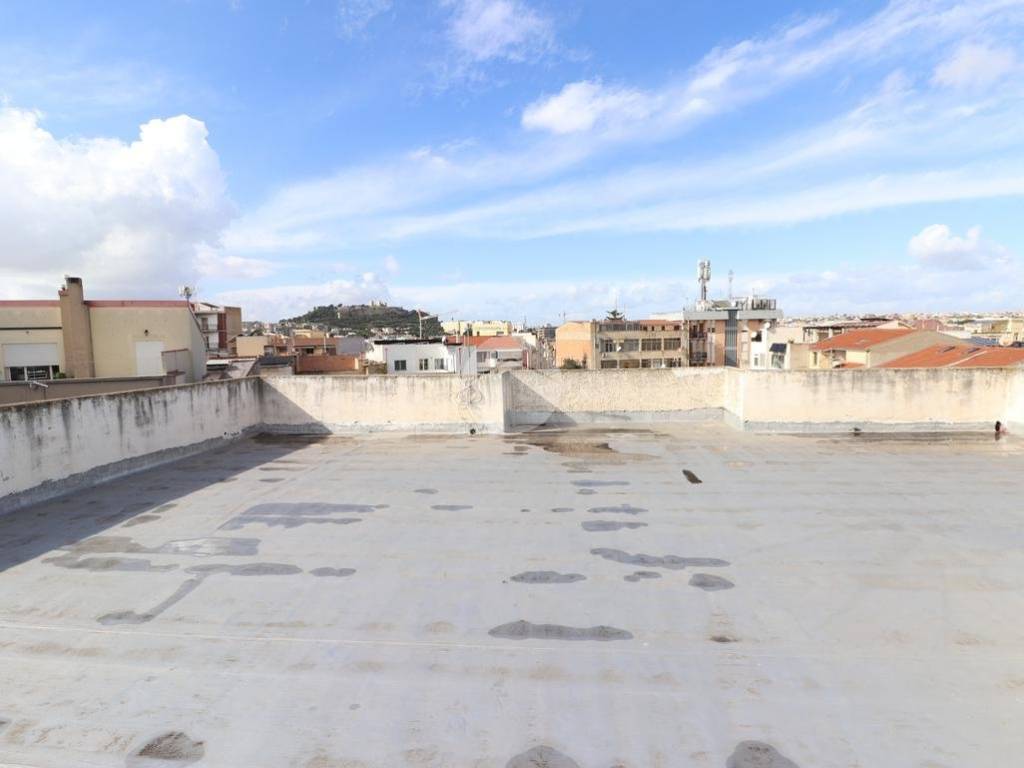 appartamento in vendita a Cagliari in zona Pirri