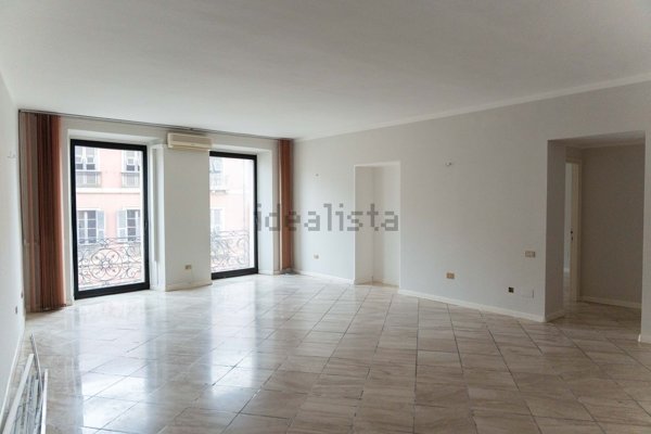 appartamento in vendita a Cagliari in zona Marina