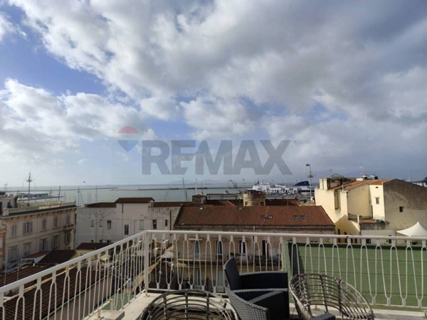 appartamento in vendita a Cagliari in zona Marina
