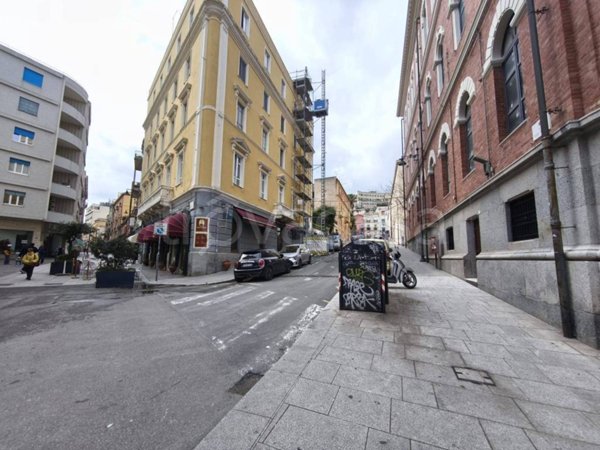 appartamento in vendita a Cagliari in zona Villanova