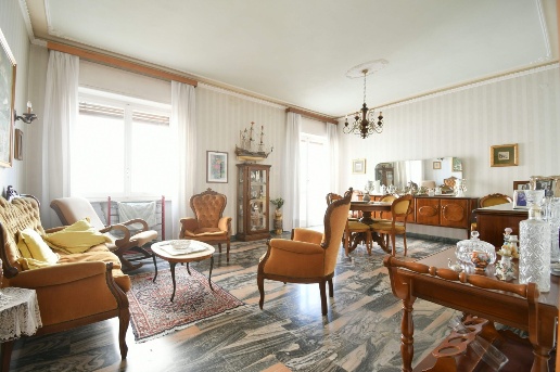 appartamento in vendita a Cagliari in zona San Benedetto