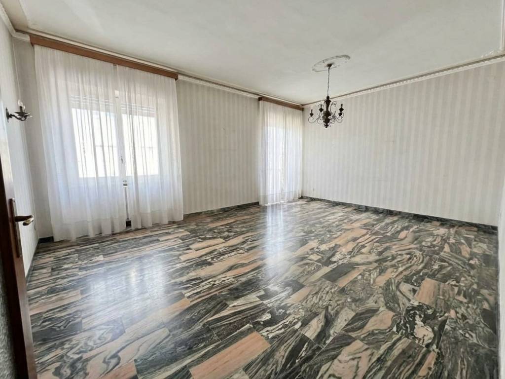 appartamento in vendita a Cagliari in zona Genneruxi