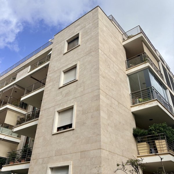 appartamento in vendita a Cagliari in zona Monte Urpinu