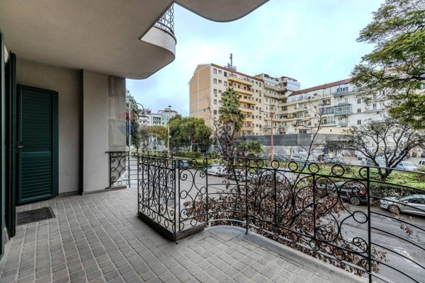 appartamento in vendita a Cagliari in zona Tribunale