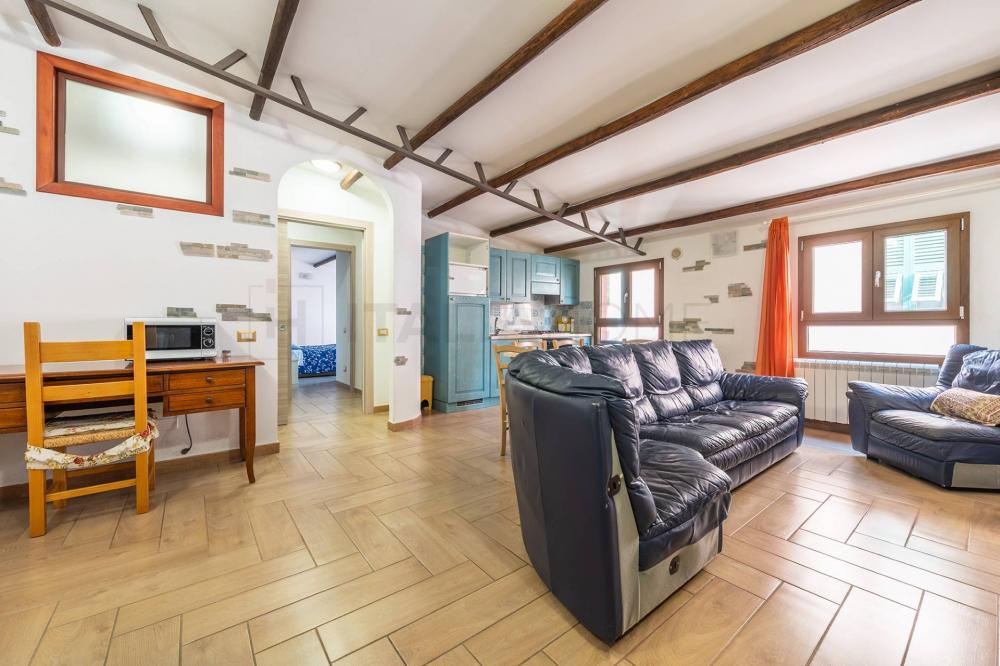 appartamento in vendita a Cagliari in zona La Vega