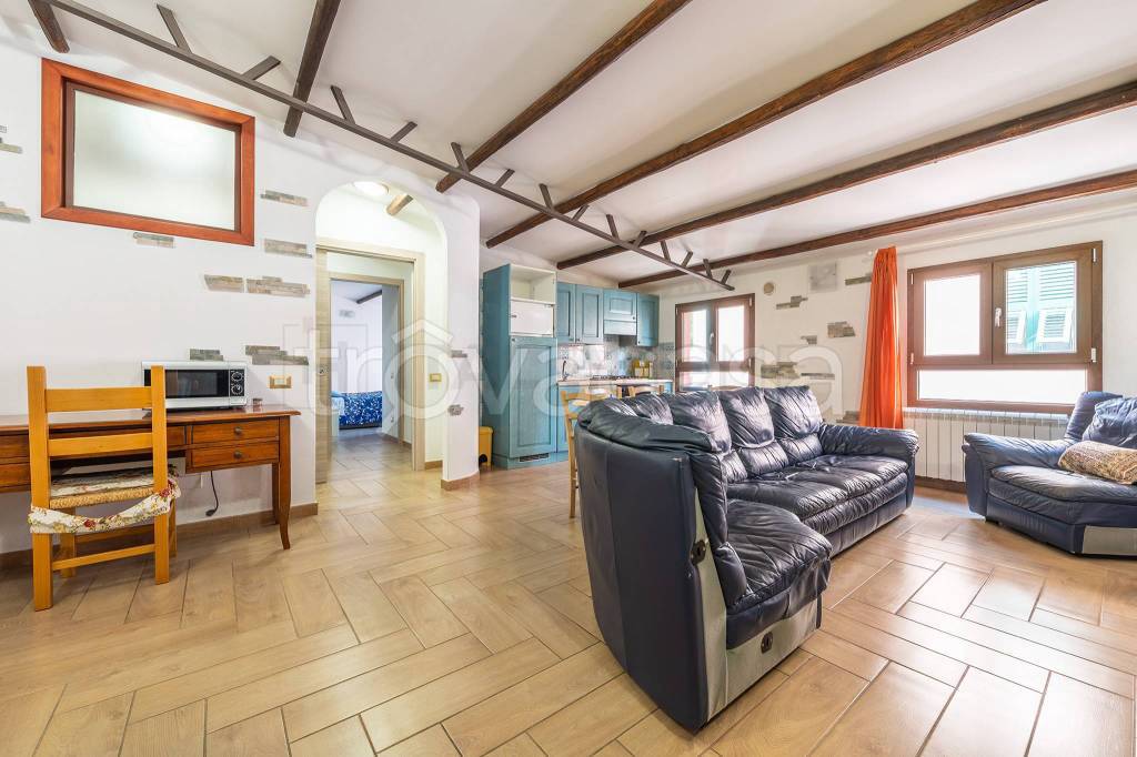 appartamento in vendita a Cagliari in zona La Vega