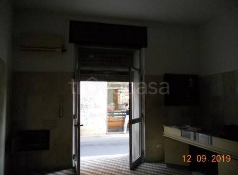 negozio in vendita a Cagliari in zona Pirri