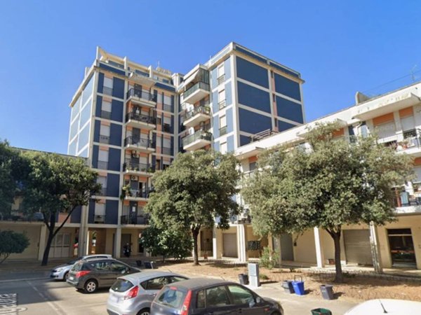 appartamento in vendita a Cagliari in zona Genneruxi