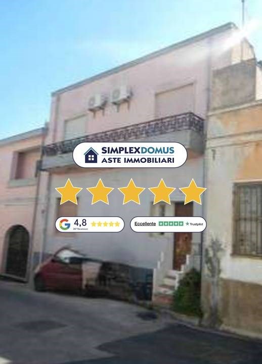 appartamento in vendita a Cagliari in zona Pirri