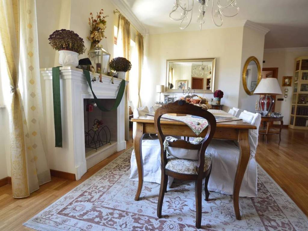 appartamento in vendita a Cagliari in zona Villanova