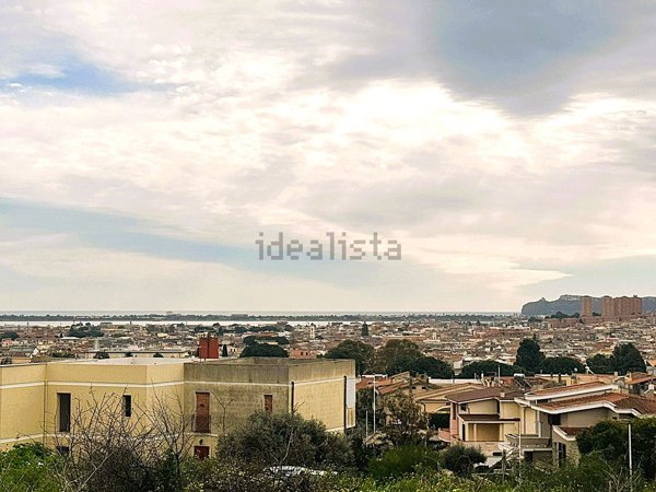 casa indipendente in vendita a Cagliari
