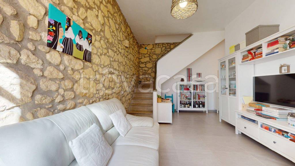 appartamento in vendita a Cagliari in zona Marina