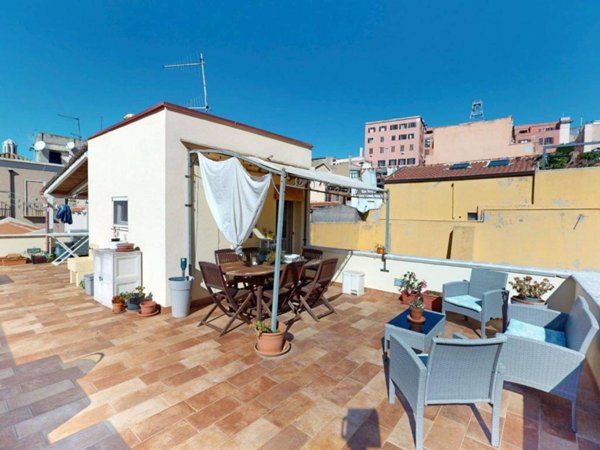 appartamento in vendita a Cagliari in zona Marina