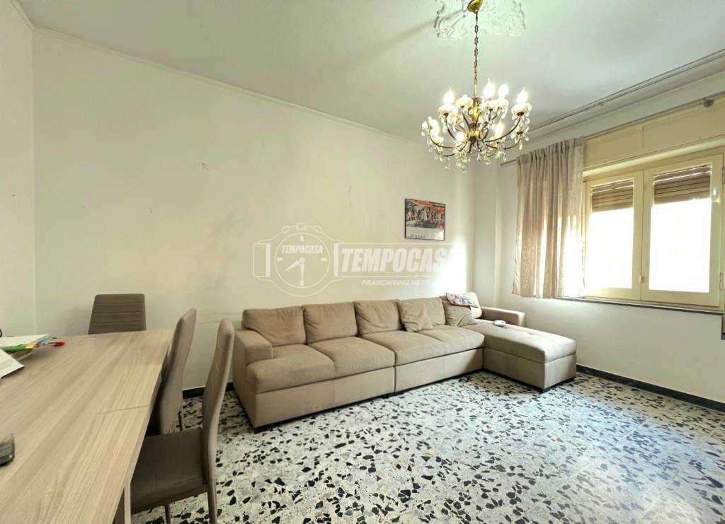 appartamento in vendita a Cagliari in zona Villanova