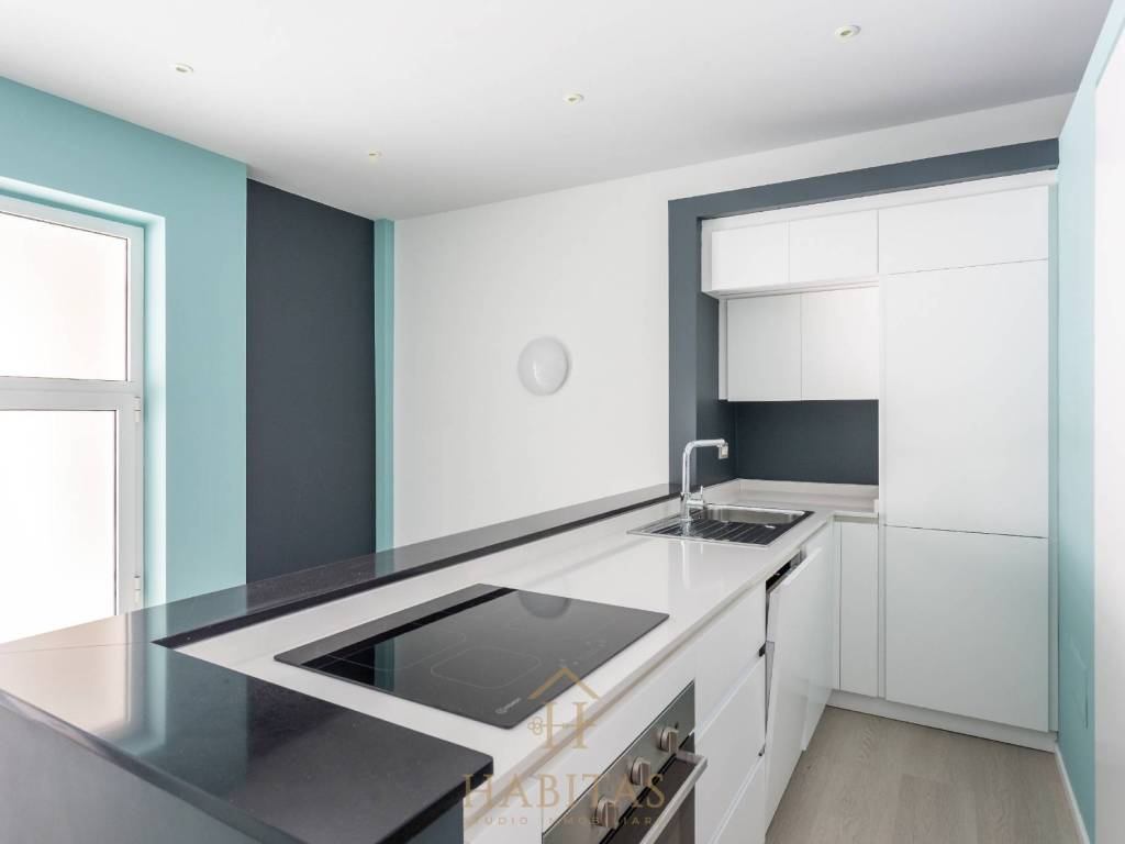 appartamento in vendita a Cagliari in zona Tribunale