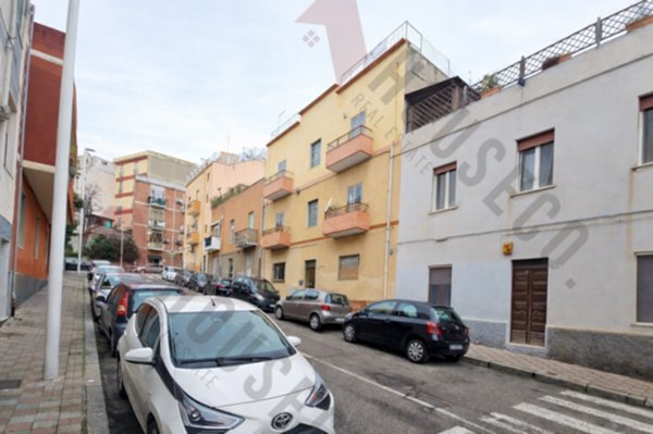 appartamento in vendita a Cagliari in zona Is Mirrionis/San Michele