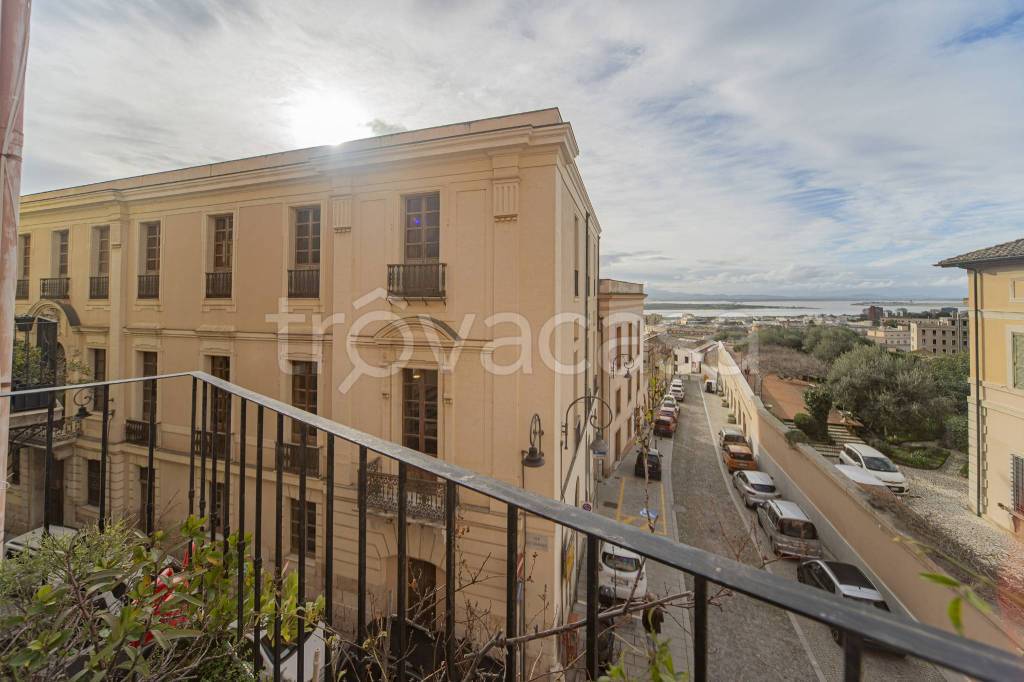 appartamento in vendita a Cagliari in zona Castello