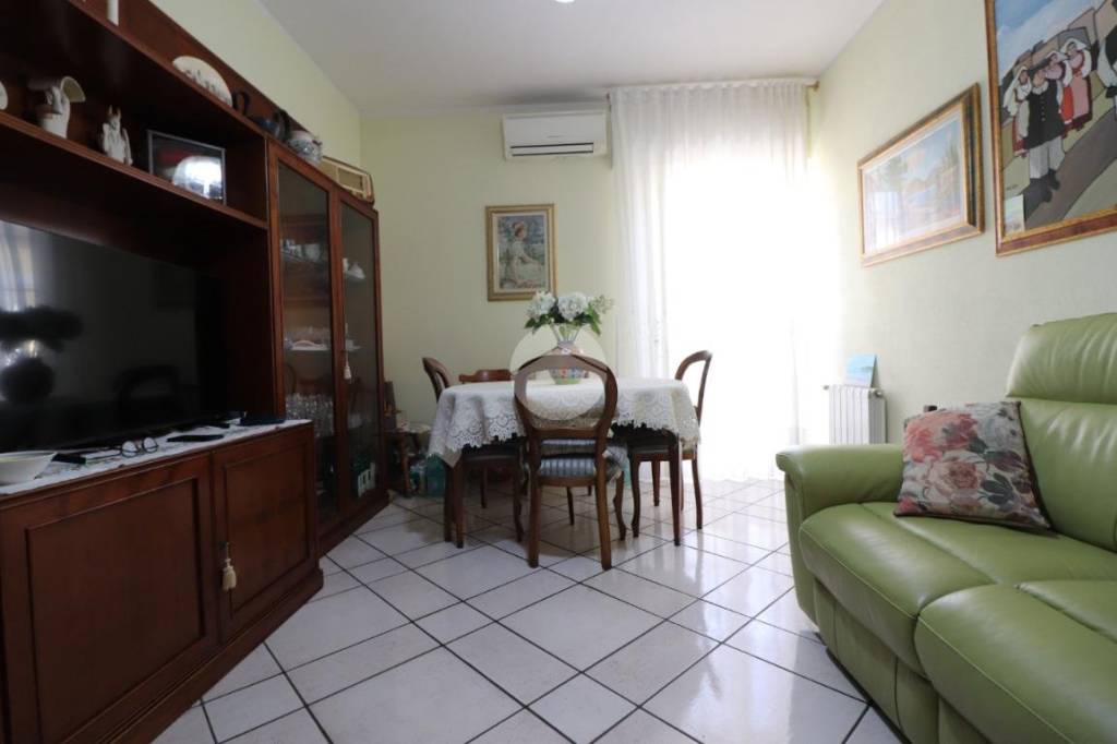 appartamento in vendita a Cagliari in zona Pirri